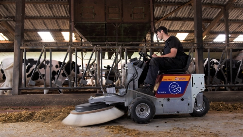 Westermann_Einsatz_CM2_PRO_E-Lectric_Plus_3_original-867bbd8c.webp